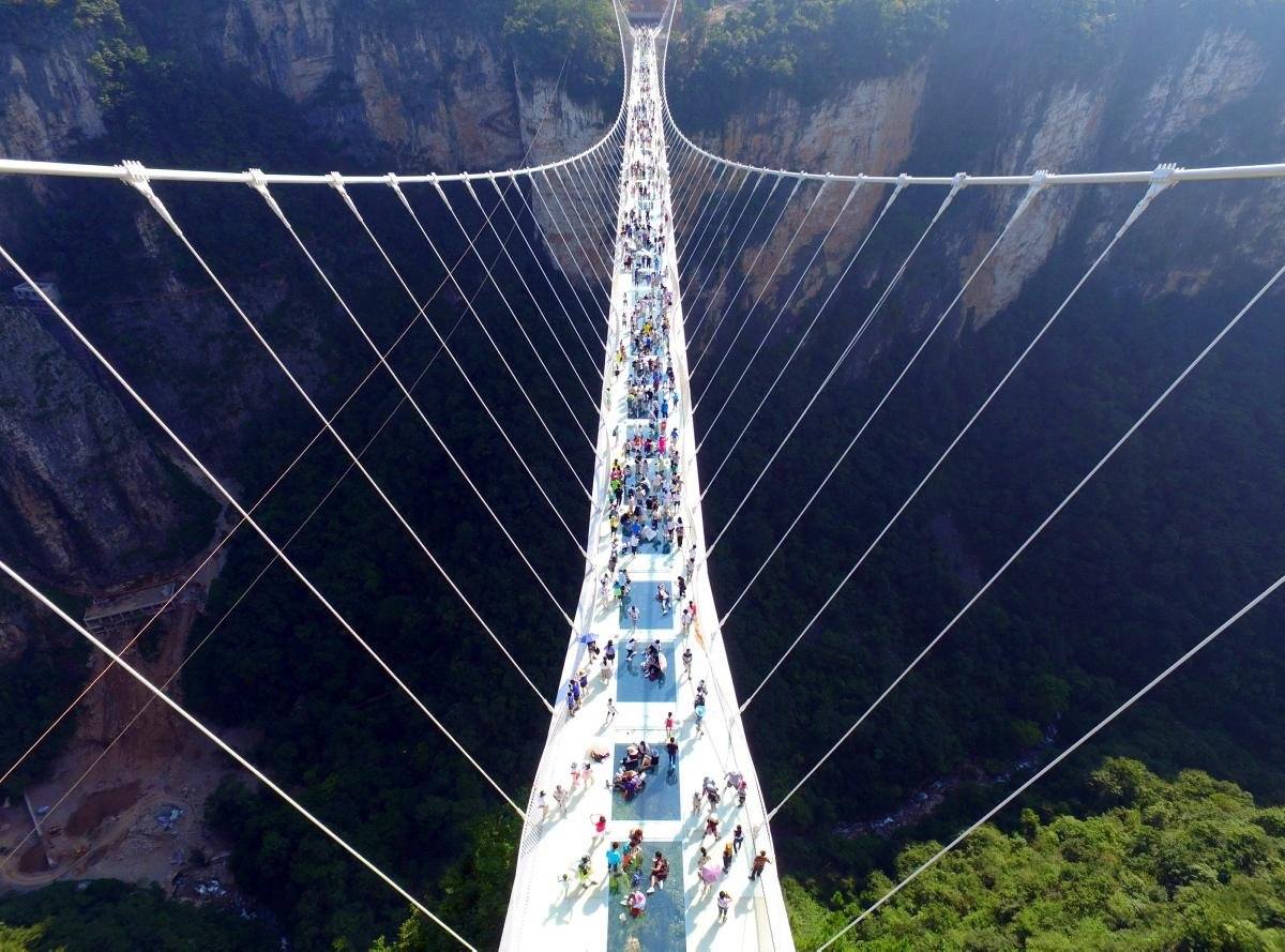 China Reopens World's Longest Glass Bridge - Destination Tips